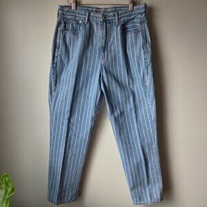 EUC AMERICAN EAGLE MOM JEAN STRIPED SIZE 12 REGULAR